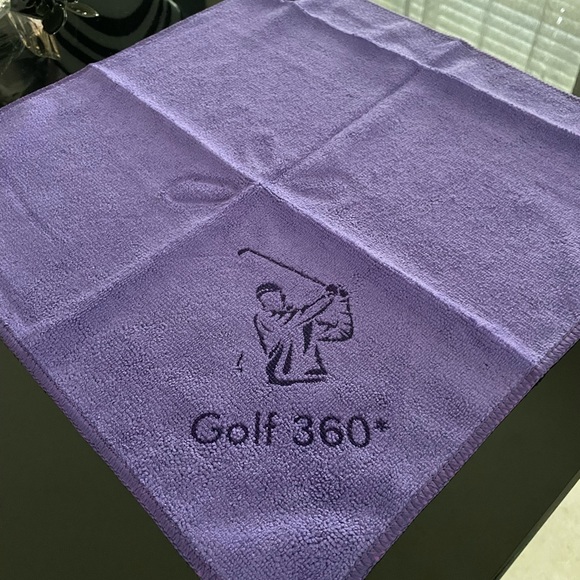 Golf bag towel 2 pc set new
By Golf 360 degrees - Picture 6 of 15